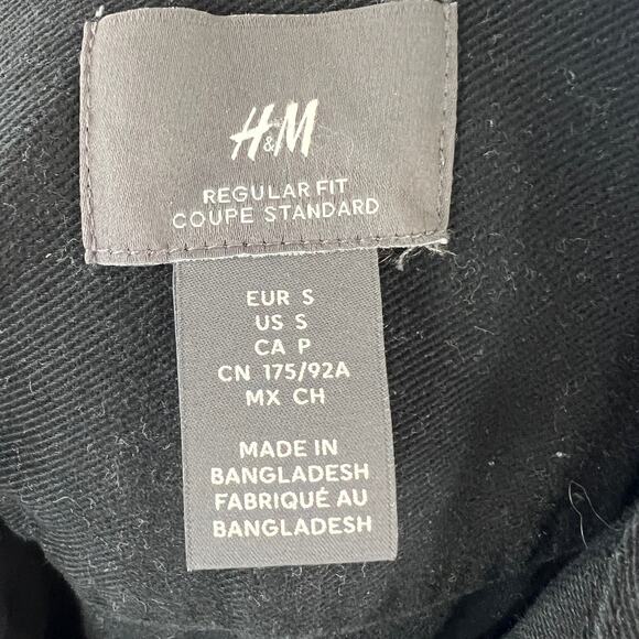 H&M Black S Shirt Cotton Button-Up Long Sleeve Pork Chop Pockets Regular Fit - Picture 7 of 8